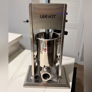 Leevot Professional Stainless Steel Sausage Maker & Stuffing Kit
